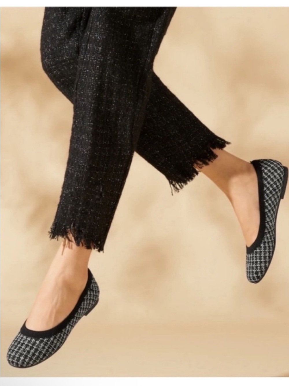 VIVAIA Classic Houndstooth Ballet Flats in Black Size 37.5